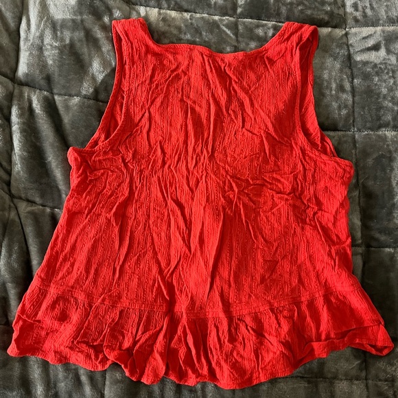 AE red twist front tank - Picture 4 of 5
